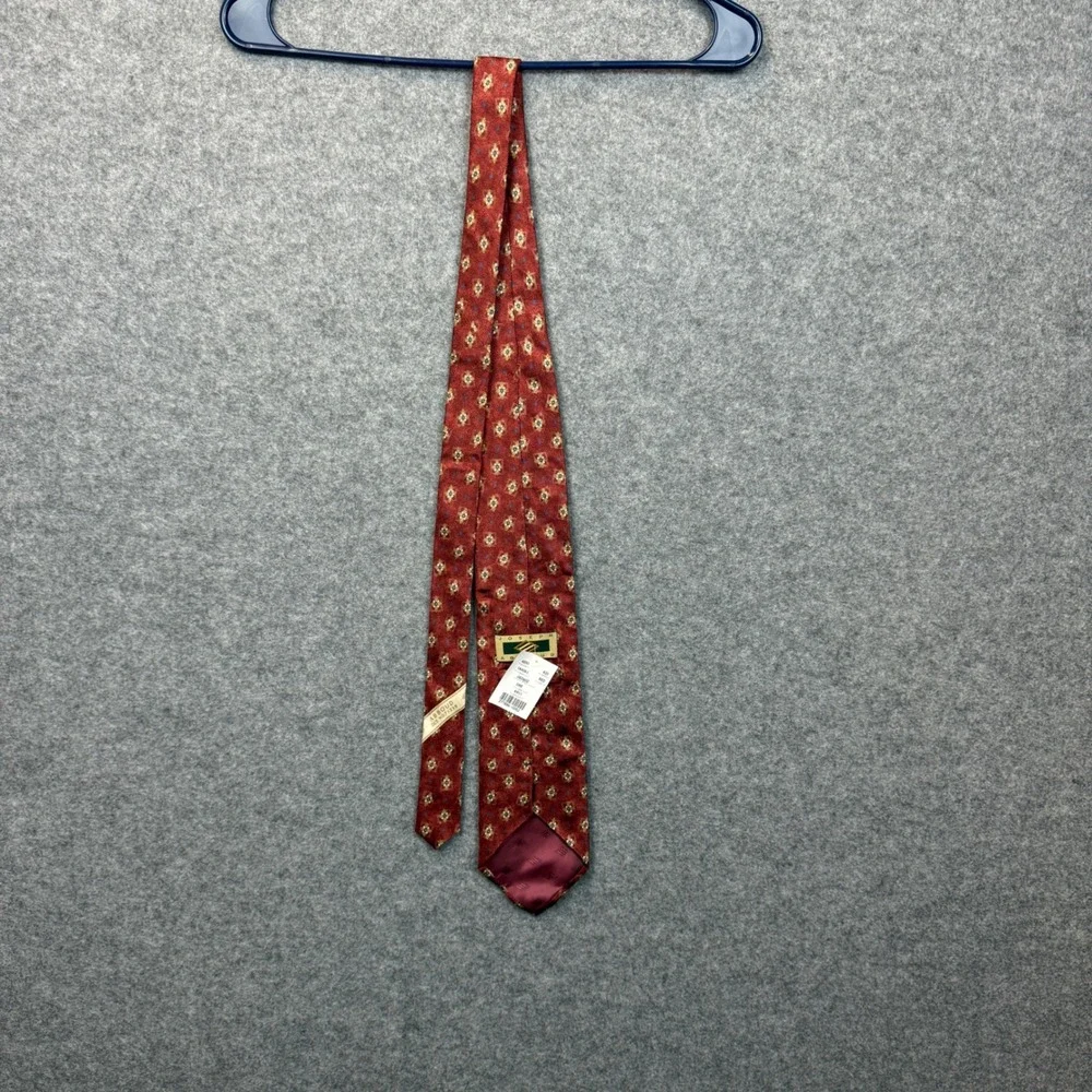 Joseph Abboud Red Geometric Medallion Silk Necktie JADA02 NEW‎